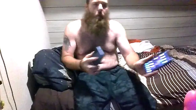 Snapshot of ThisGuy42o chatting on 06/25/26, 02:22 ThisGuy42o online show from 06/25/26, 02:22