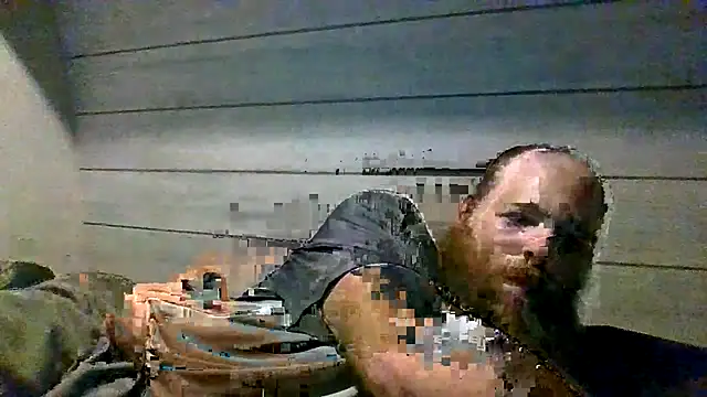 Snapshot of ThisGuy42o chatting on 07/02/26, 09:43 ThisGuy42o online show from 07/02/26, 09:43