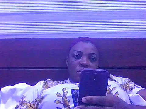 Snapshot of Domina_Empress chatting on 06/19/26, 08:56 Domina Empress online show from 06/19/26, 08:56