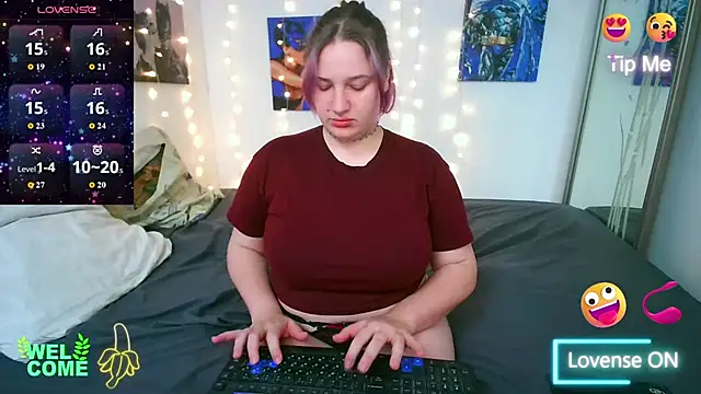 Snapshot of Annita_Robbie chatting on 06/18/26, 06:12 Annita Robbie online show from 06/18/26, 06:12