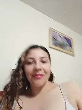 Angelika Clauss online show from 07/07/26, 12:09