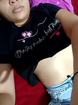 Snapshot of lovebeby1 chatting on 06/17/26, 10:06 lovebeby1 online show from 06/17/26, 10:06