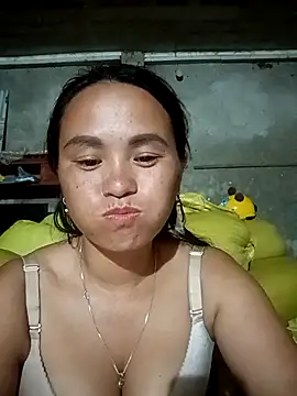 Snapshot of chychy113 chatting on 07/17/26, 01:29 chychy113 online show from 07/17/26, 01:29