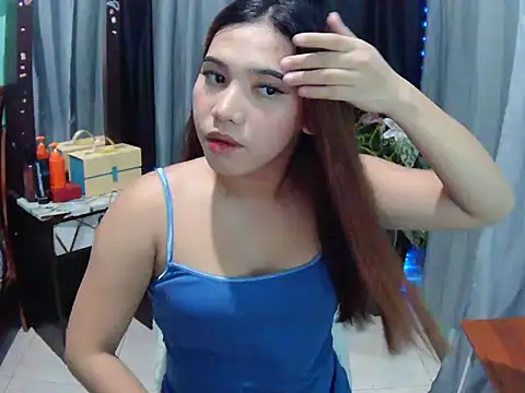 Snapshot of XCalixa chatting on 07/04/26, 02:23 XCalixa online show from 07/04/26, 02:23