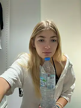camille 2007 online show from 07/31/26, 10:58