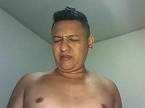 chriss pacheco online show from 06/18/26, 06:35
