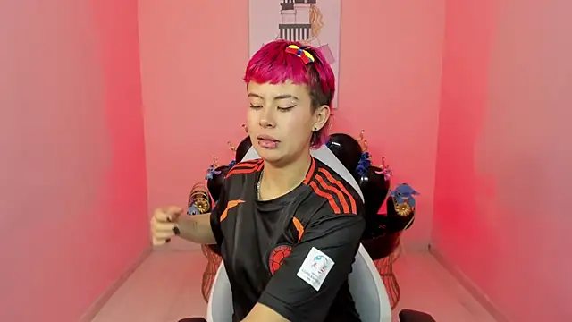 Mia rousse xxx online show from 06/18/26, 08:58