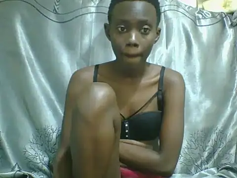 Snapshot of Tish_Leylah chatting on 07/01/26, 06:40 Tish Leylah online show from 07/01/26, 06:40