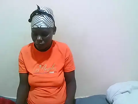 bianca love2 online show from 07/06/26, 10:45