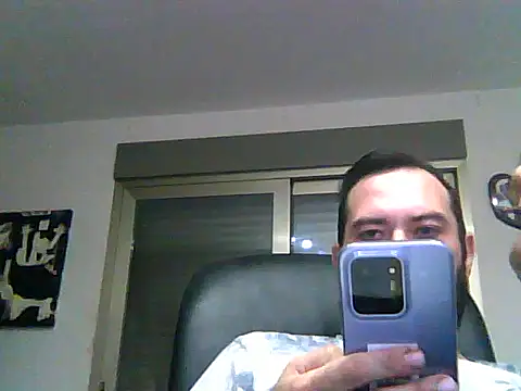 Snapshot of SirFrankonde chatting on 06/17/26, 11:27 SirFrankonde online show from 06/17/26, 11:27