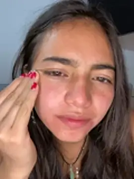 Snapshot of Julia_valentina chatting on 07/12/26, 01:51 Julia valentina online show from 07/12/26, 01:51