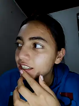 Snapshot of Julia_valentina chatting on 07/26/26, 02:31 Julia valentina online show from 07/26/26, 02:31