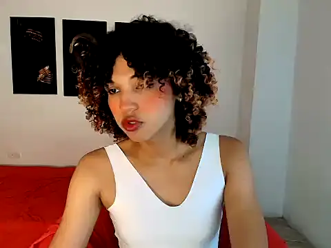 Snapshot of Elianisbigcock chatting on 07/27/26, 01:51 Elianisbigcock online show from 07/27/26, 01:51