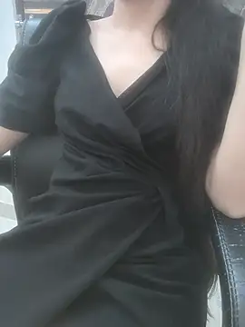 Snapshot of sushmita0 chatting on 07/04/26, 02:45 sushmita0 online show from 07/04/26, 02:45