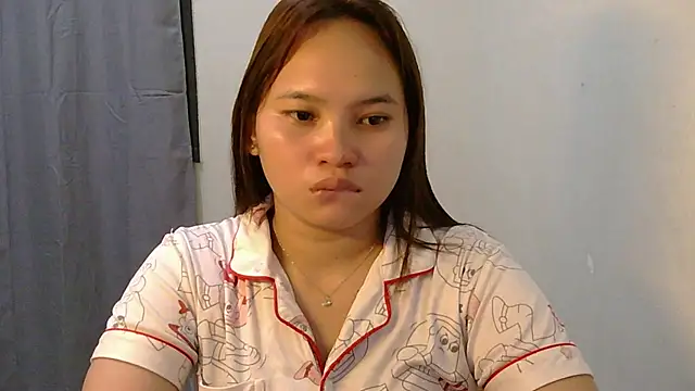 Snapshot of Fhwilloughbyxx chatting on 07/26/26, 01:18 Fhwilloughbyxx online show from 07/26/26, 01:18