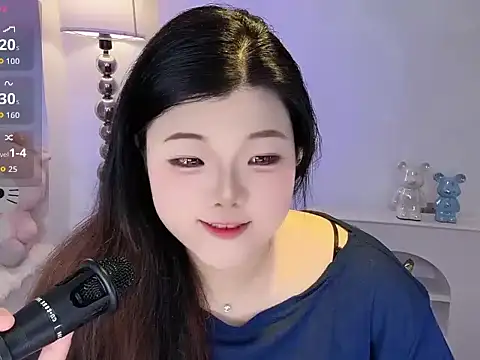 Snapshot of xiaotang_18 chatting on 06/22/26, 10:12 xiaotang 18 online show from 06/22/26, 10:12