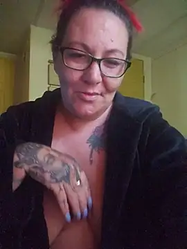 TattedLove4 online show from 06/20/26, 10:23