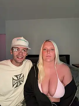 Blondebarbie21 online show from 08/06/26, 03:25