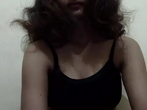 Snapshot of sayana_shrma chatting on 06/22/26, 03:08 sayana shrma online show from 06/22/26, 03:08