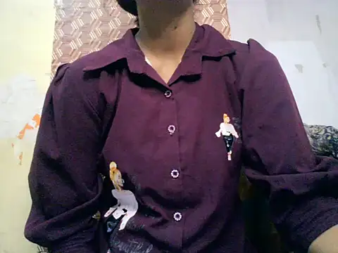 Snapshot of sayana_shrma chatting on 08/04/26, 04:04 sayana shrma online show from 08/04/26, 04:04