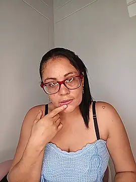 DiablaProhibida online show from 06/20/26, 04:54