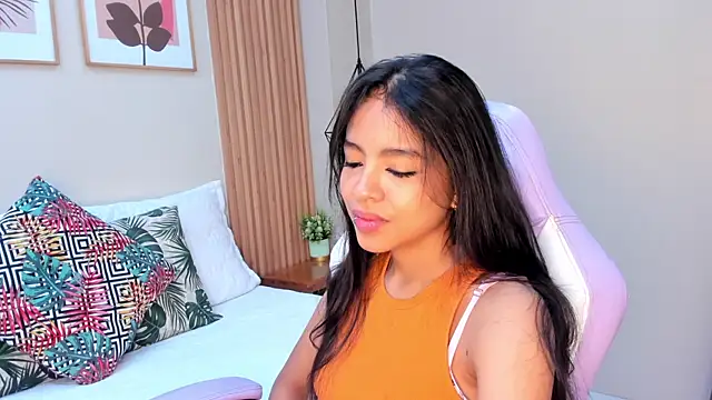 Amara Connors online show from 07/06/26, 03:03