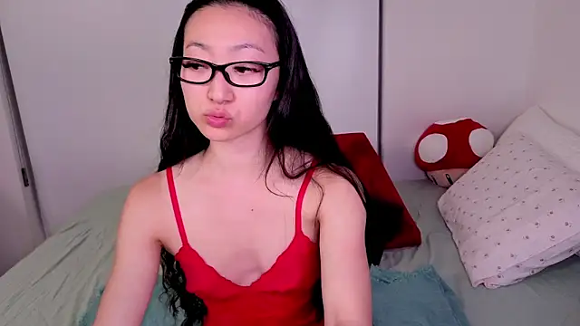 MySweetSofie online show from 05/08/26, 04:51