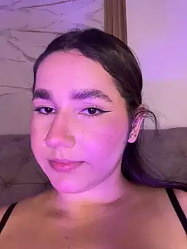 liadakota  online show from 06/25/26, 02:22