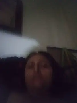 Snapshot of itianalinda chatting on 06/20/26, 11:57 itianalinda online show from 06/20/26, 11:57