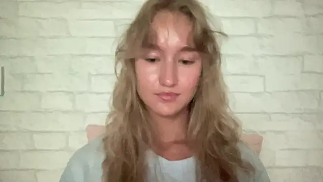 MissMillyx online show from 06/22/26, 05:48