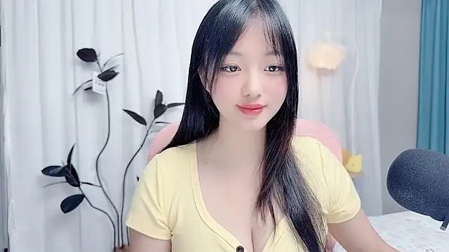 Snapshot of Winnie666999 chatting on 07/28/26, 11:17 Winnie666999 online show from 07/28/26, 11:17