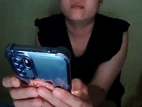 Snapshot of Mina-sesy chatting on 06/28/26, 02:06 Mina-sesy online show from 06/28/26, 02:06