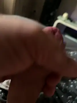 Holdmom online show from 07/13/26, 04:37