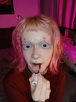 Snapshot of meow_nicole chatting on 07/03/26, 08:37 meow nicole online show from 07/03/26, 08:37