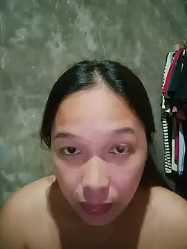 urwomaninlove online show from 06/29/26, 01:45