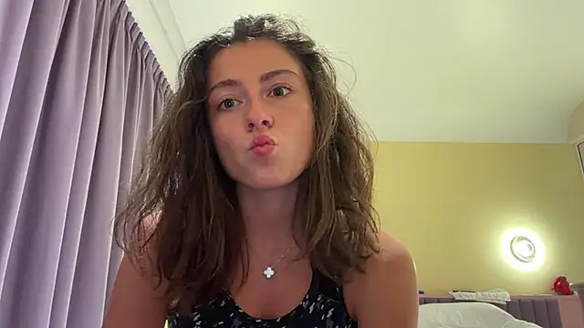 Monicaqte online show from 07/01/26, 11:12