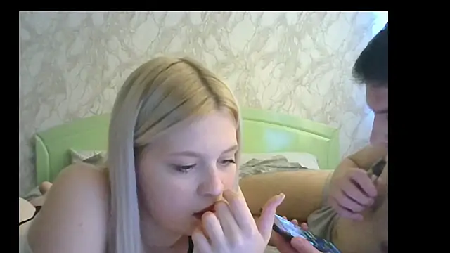 sweet Velmira online show from 06/26/26, 09:25