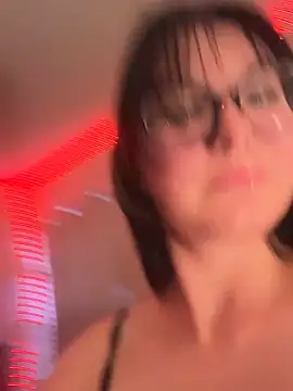 LaceyEllison online show from 06/26/26, 10:14