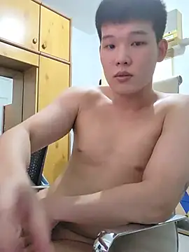 apexboy23 online show from 06/29/26, 04:18