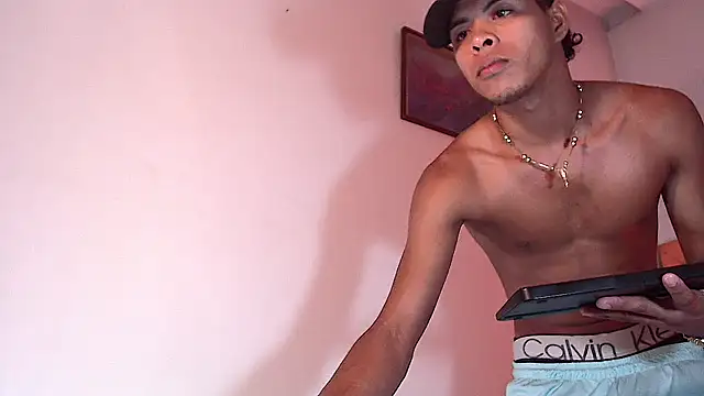 Snapshot of adrian66x chatting on 06/24/26, 06:12 adrian66x online show from 06/24/26, 06:12