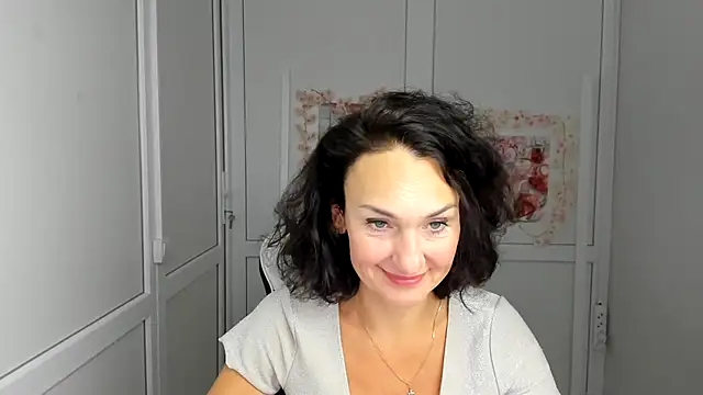 Snapshot of OliviaKateee chatting on 07/24/26, 12:25 OliviaKateee online show from 07/24/26, 12:25