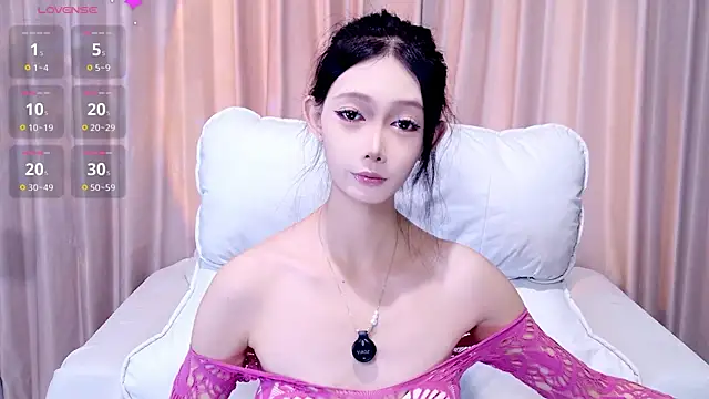 Snapshot of YangYang-0805 chatting on 07/26/26, 05:15 YangYang-0805 online show from 07/26/26, 05:15
