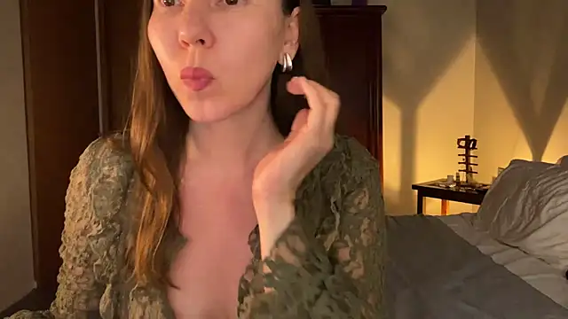 Snapshot of kittycat4you chatting on 03/06/26, 10:12 kittycat4you online show from 03/06/26, 10:12