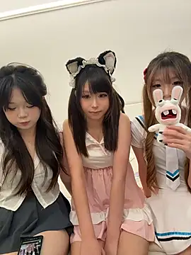 yyydgda online show from 07/19/26, 01:37