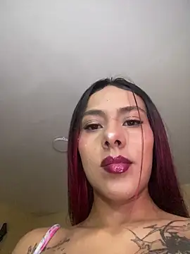 im Emily LS online show from 06/25/26, 10:25