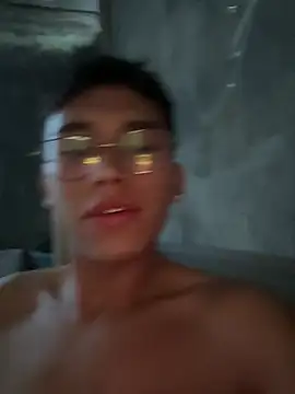 Snapshot of Angeloivan0 chatting on 07/20/26, 01:42 Angeloivan0 online show from 07/20/26, 01:42