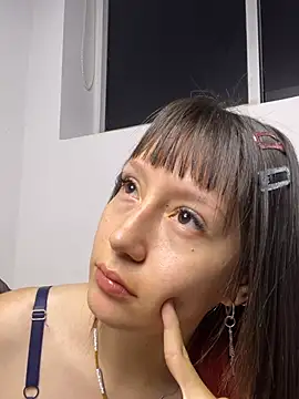 Snapshot of im_lizzy17 chatting on 07/09/26, 07:34 im lizzy17 online show from 07/09/26, 07:34