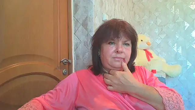 HannahAna39 online show from 07/28/26, 11:39