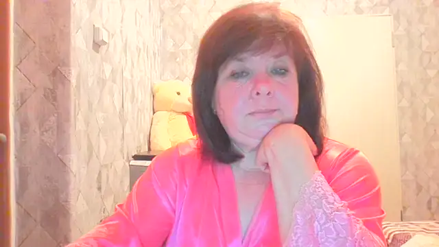 HannahAna39 online show from 08/05/26, 06:22