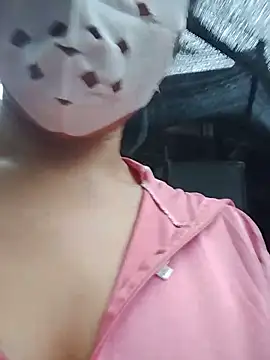 Snapshot of Hiha-nn chatting on 07/02/26, 11:38 Hiha-nn online show from 07/02/26, 11:38
